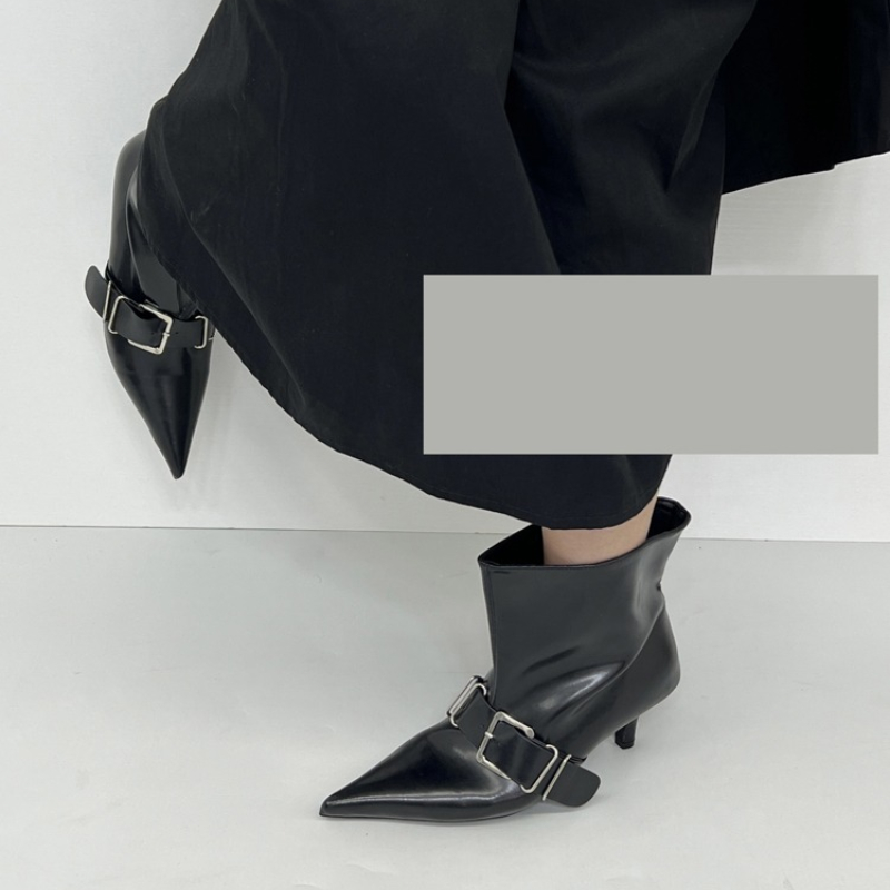 Sepatu Bot Pergelangan Kaki Uj - Women Shoes Luxury Brand ulasan dan harga