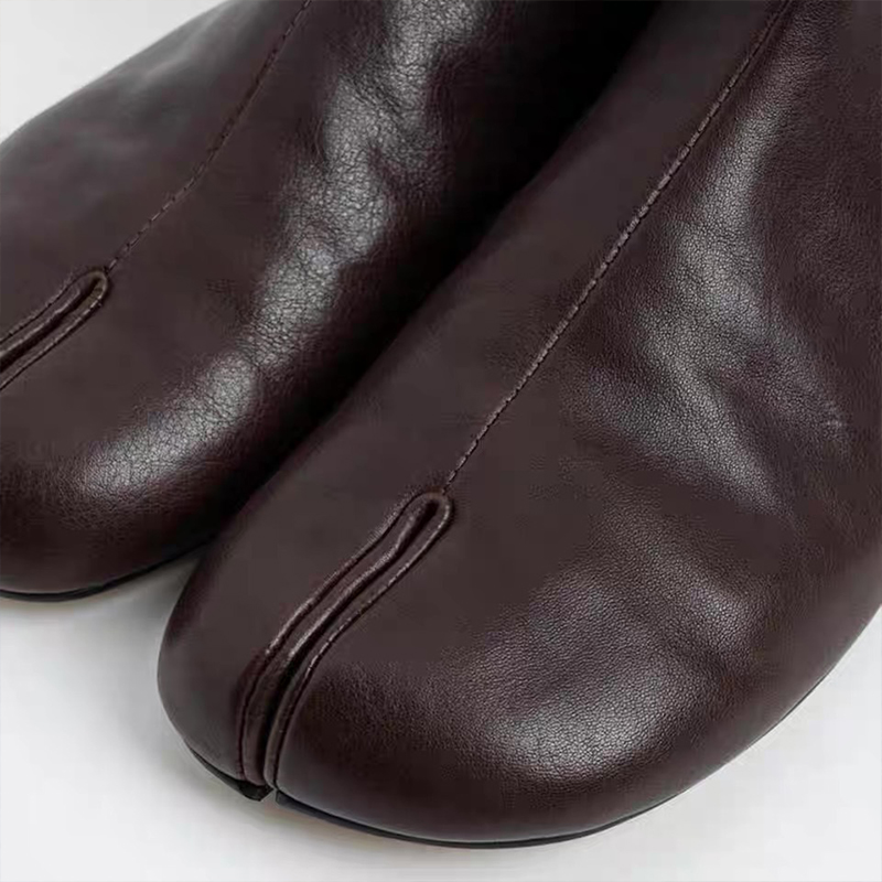 Sepatu Bot Wanita Model Tabi M - Women Shoes Luxury Brand ulasan dan harga