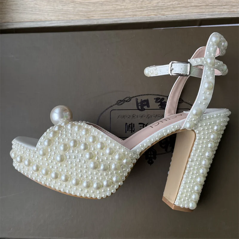Sepatu Wanita Merek Mewah Sand - Women Shoes Luxury Brand ulasan dan harga