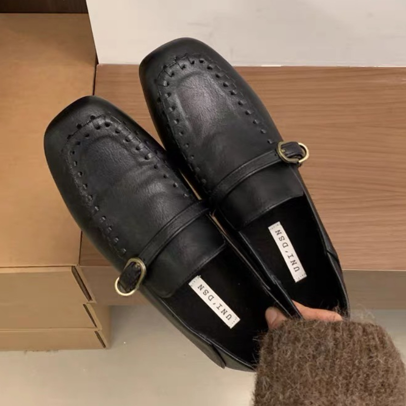 Sepatu Flat Wanita Model Kotak - Women Shoes Brand ulasan dan harga